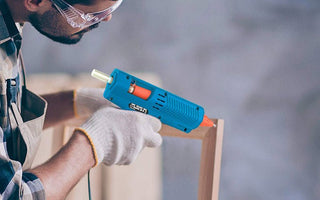 how to use a hot glue gun